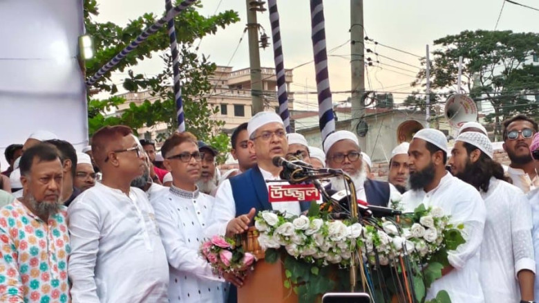 কিছু রাজনৈতিক দল ইসলামকে ব্যবহার করে রাজনীতি করতে চায় : সালাউদ্দিন